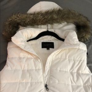 Banana Republic Puffer Vest - Detachable Hood